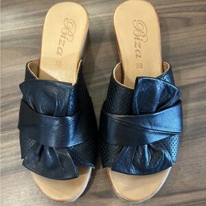 Biza Olympia leather slide on sandals, size 7/7.5